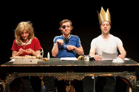 es stellen sich dar, die Elisa, der Prinz, der Erzbischof,der "Böse"und das Liebespaar